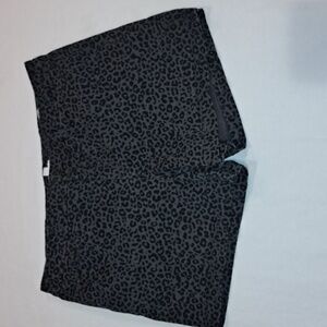 Market and Spruce Cheeta Print Shorts. Size 14.